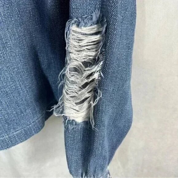 Designer Fall/Winter 2018 Ready-To-Wear Collection Distressed Denim Top/Sweater - Picture 8 of 16